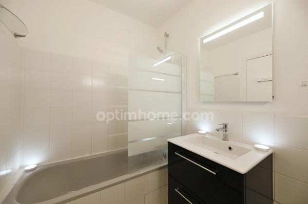 CHAMBLY (60) - Appartement 2 pièces avec parking et cave