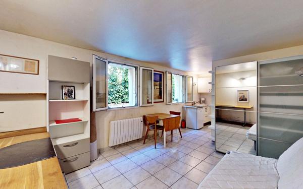 Appartement à vendre    1 pièce • 24 m2 Montrouge