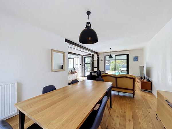 Maison 7 pièces à vendre à Rezé  secteur Chêne creux - avec piscine et garage