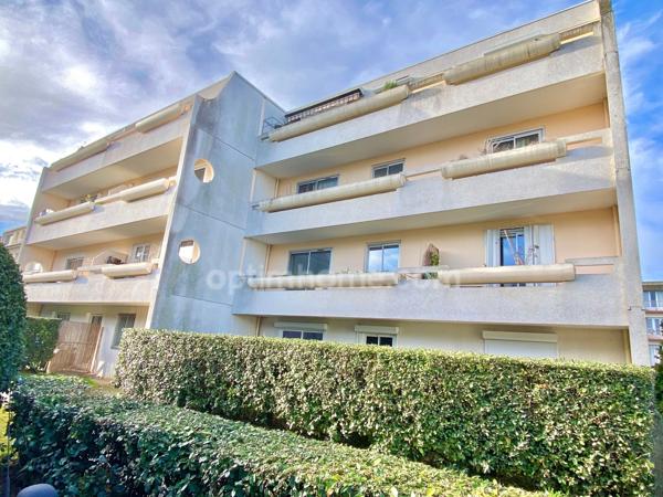 Appartement F1 cosy à vendre CAEN - Balcon - Parking - Local à vélos - Proche des lycées et commerces - Au Calme.