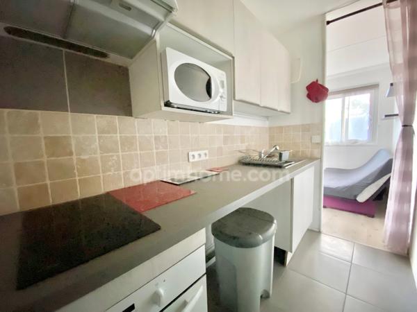 Appartement F1 cosy à vendre CAEN - Balcon - Parking - Local à vélos - Proche des lycées et commerces - Au Calme.
