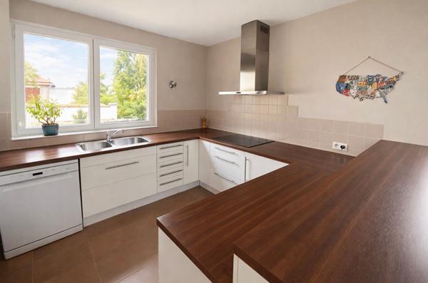 Maison / SEJOUR CUISINE 54m2 / 5 chambres / 1 SDB / 1 SDE / Combles amenagés / terrain 450m2