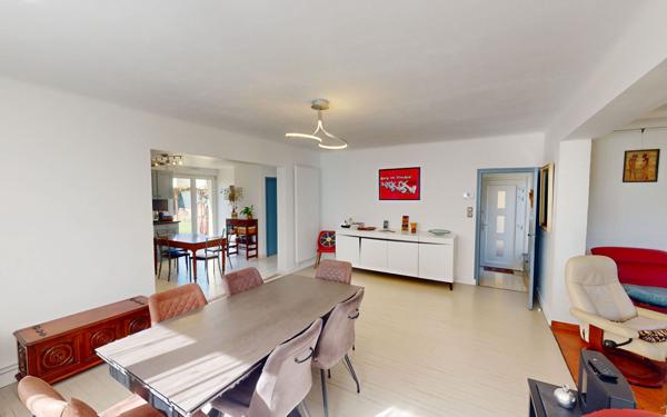 Maison à vendre    7 pièces •  Thionville