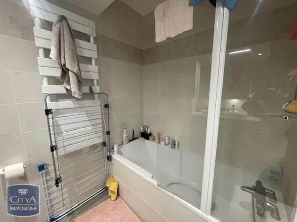 Appartement à louer 2 pièces 43.1m²