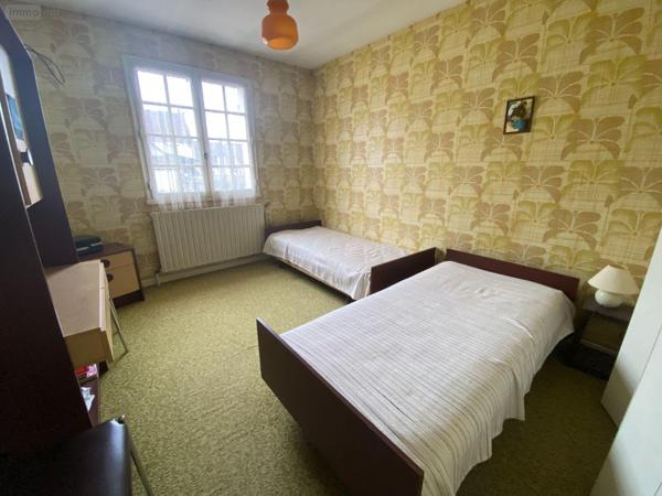 Maison à vendre à Saint-Genou dans l'Indre (36500), ref : 1050206