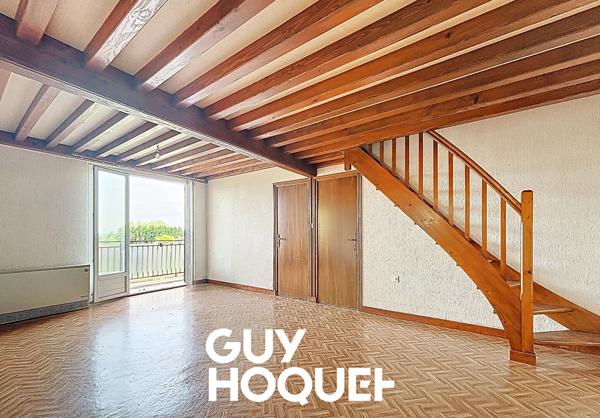 Immeuble avec Appartement type 4 + Atelier 178 m² + Garages et terrain de 330 m² environ - 71570 ROMANECHE-THORINS