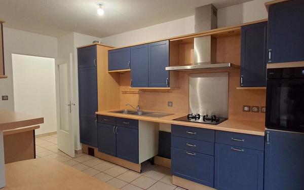 Appartement à louer    4 pièces •  Francheville