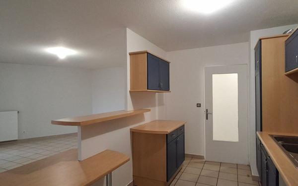 Appartement à louer    4 pièces •  Francheville