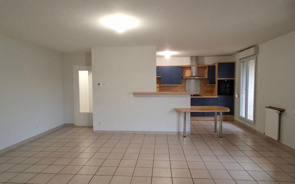 Appartement à louer    4 pièces •  Francheville