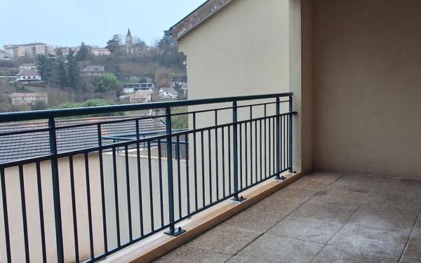 Appartement à louer    4 pièces •  Francheville