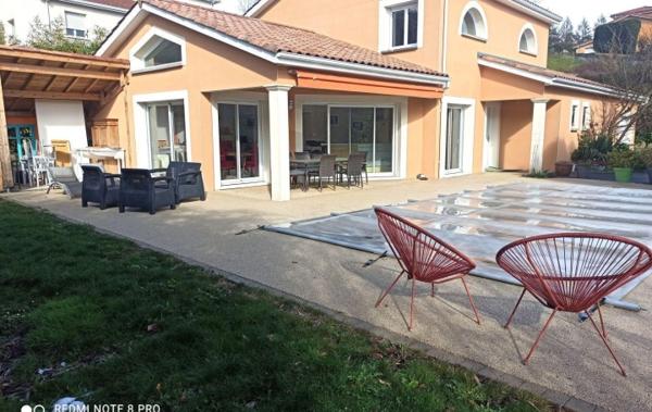 Vente Villa Piscine La tour-en-jarez