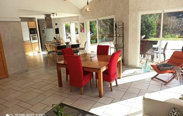 Vente Villa Piscine La tour-en-jarez