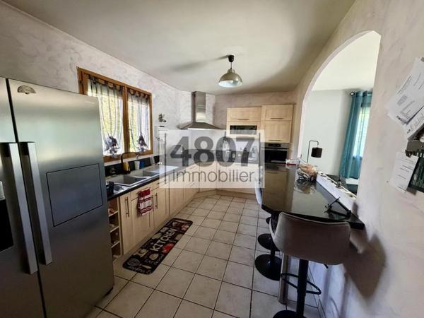 Maison à vendre à Saint-Pierre-en-Faucigny (74800)