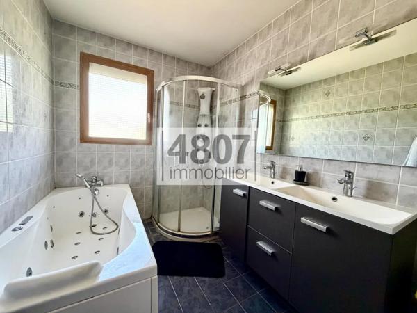 Maison à vendre à Saint-Pierre-en-Faucigny (74800)