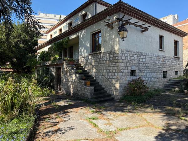 Maison à vendre 12 pièces ALES (30)