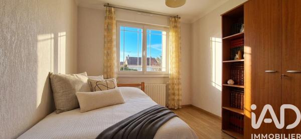 Maison à vendre 9 pièces 145 m² Saint-Julien-de-Concelles