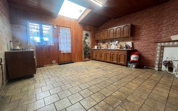 Maison à vendre    5 pièces • 88 m2 Valenciennes