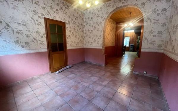 Maison à vendre    5 pièces • 88 m2 Valenciennes