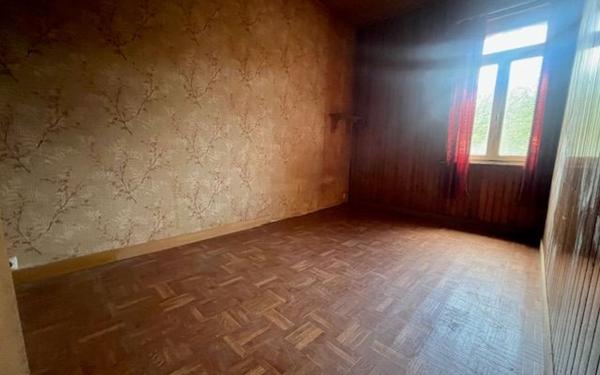 Maison à vendre    5 pièces • 88 m2 Valenciennes