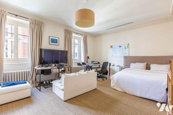 Hôtel Particulier avec jardin PARIS 16ème