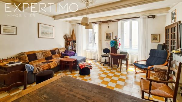 Saint-Jean-du-Gard (30270) Maison de village avec terrasse