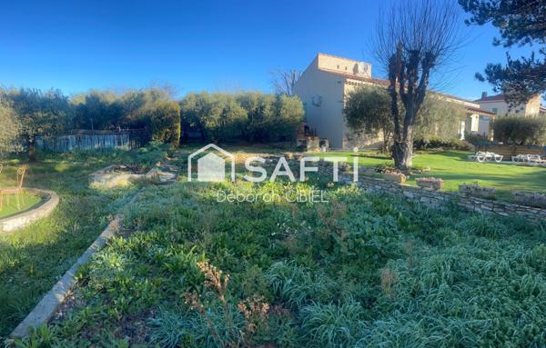 Villa plain pied type cinq pièces  avec jardin et garage