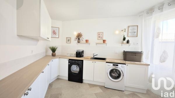 Maison à vendre 10 pièces 240 m² Chabournay