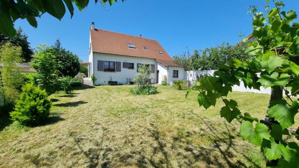 Maison Sainte Genevieve Des Bois 8 pièce(s) 156 m2