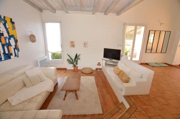 Maison Sainte Genevieve Des Bois 8 pièce(s) 156 m2