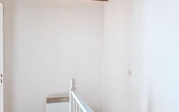 Maison à vendre    2 pièces •  Bagneux