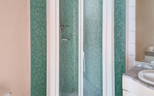 Maison à vendre    2 pièces •  Bagneux