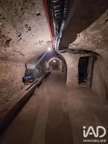 Immeuble à vendre 464 m² Crest