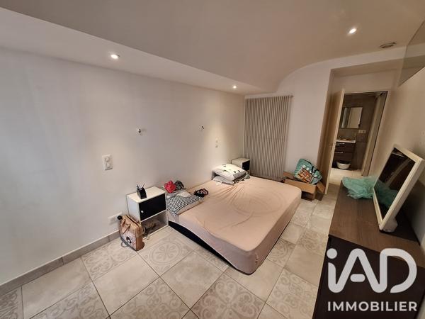Immeuble à vendre 464 m² Crest