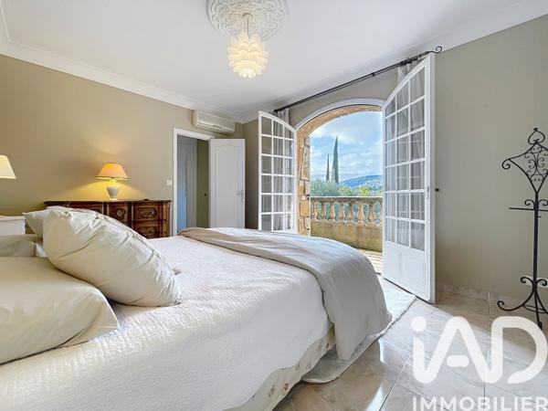 Maison à vendre 7 pièces 180 m² Peymeinade