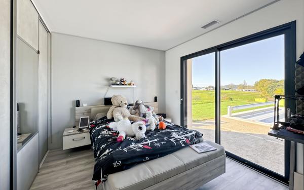 Maison à vendre    6 pièces • 200 m2 Trélissac