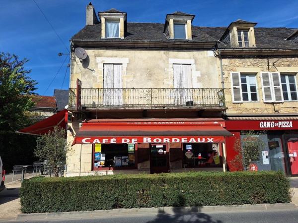 Immeuble de rapport composé d'un fond de commerce BAR PMU FDJ et d'un Appartement T4