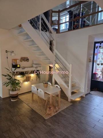 Maison à vendre 8 pièces de 220 m²