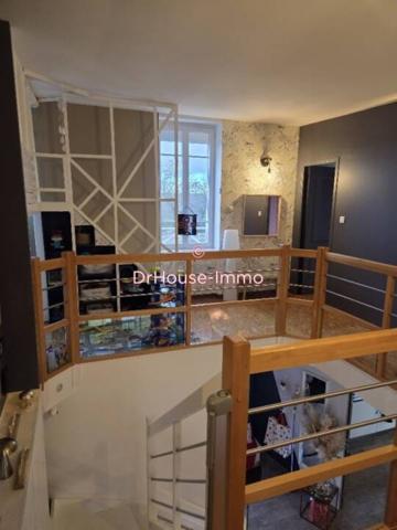 Maison à vendre 8 pièces de 220 m²