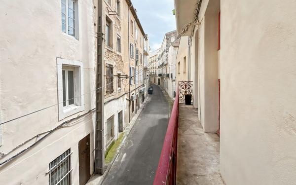 Immeuble à vendre    9 pièces • 224 m2 Béziers