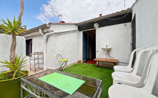 Immeuble à vendre    9 pièces • 224 m2 Béziers