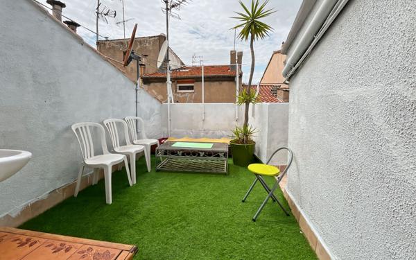Immeuble à vendre    9 pièces • 224 m2 Béziers