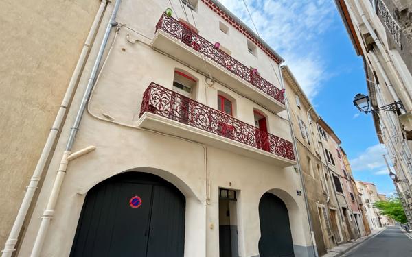 Immeuble à vendre    9 pièces • 224 m2 Béziers