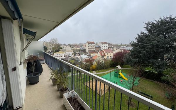 Appartement à louer    2 pièces •  Maisons-Alfort