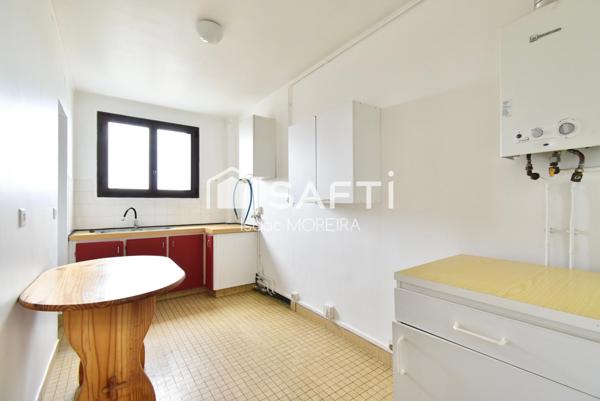 Appartement 4 pièces lumineux, proche toutes commodités