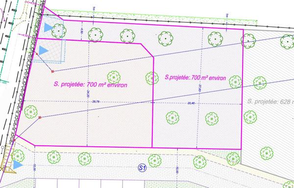 Terrain à Batir de 700 m²