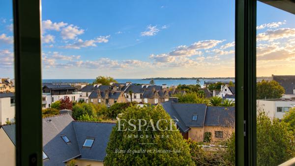 Concarneau centre-ville - T4 au dernier étage, avec vue sur la baie