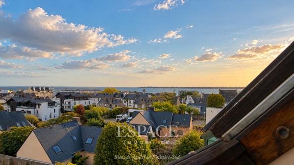 Concarneau centre-ville - T4 au dernier étage, avec vue sur la baie