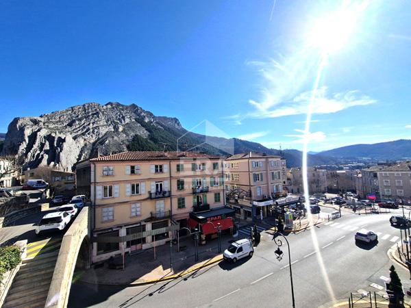 Appartement Sisteron 43 chambres