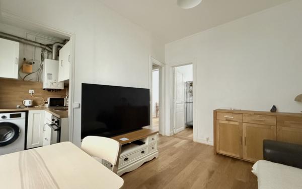 Appartement à vendre    3 pièces • 39,80 m2 Vanves