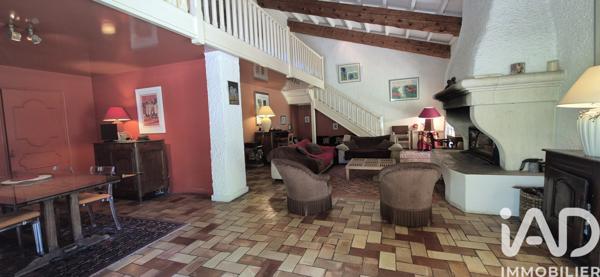 Maison à vendre 7 pièces 240 m² Montéléger